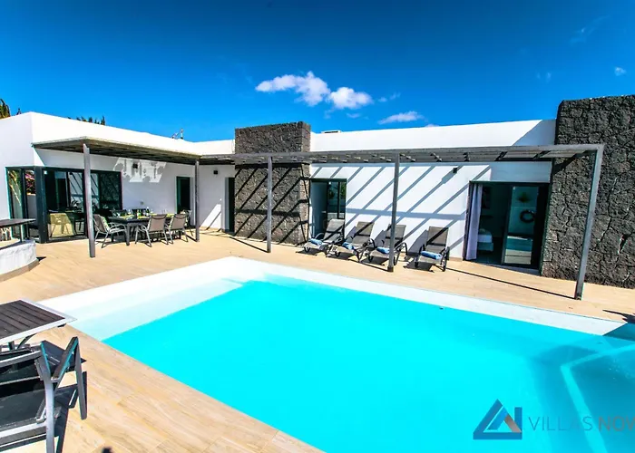 229 - Lanson By Now Ltd * Плайя-Бланка